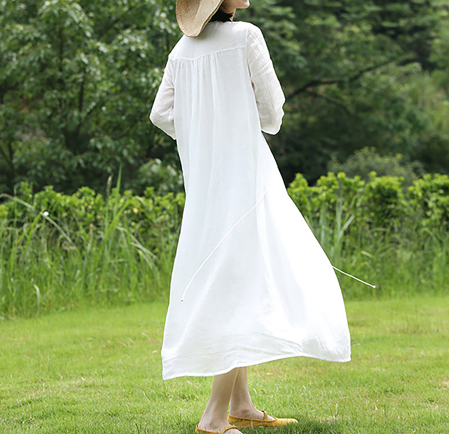 edoa High Counted Ramie Gathered Midi Dress 
