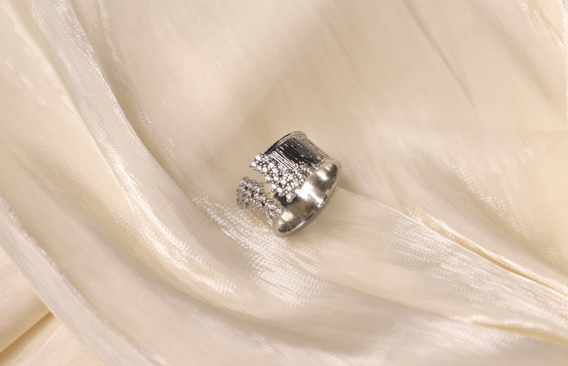 Dainty pave diamond ring