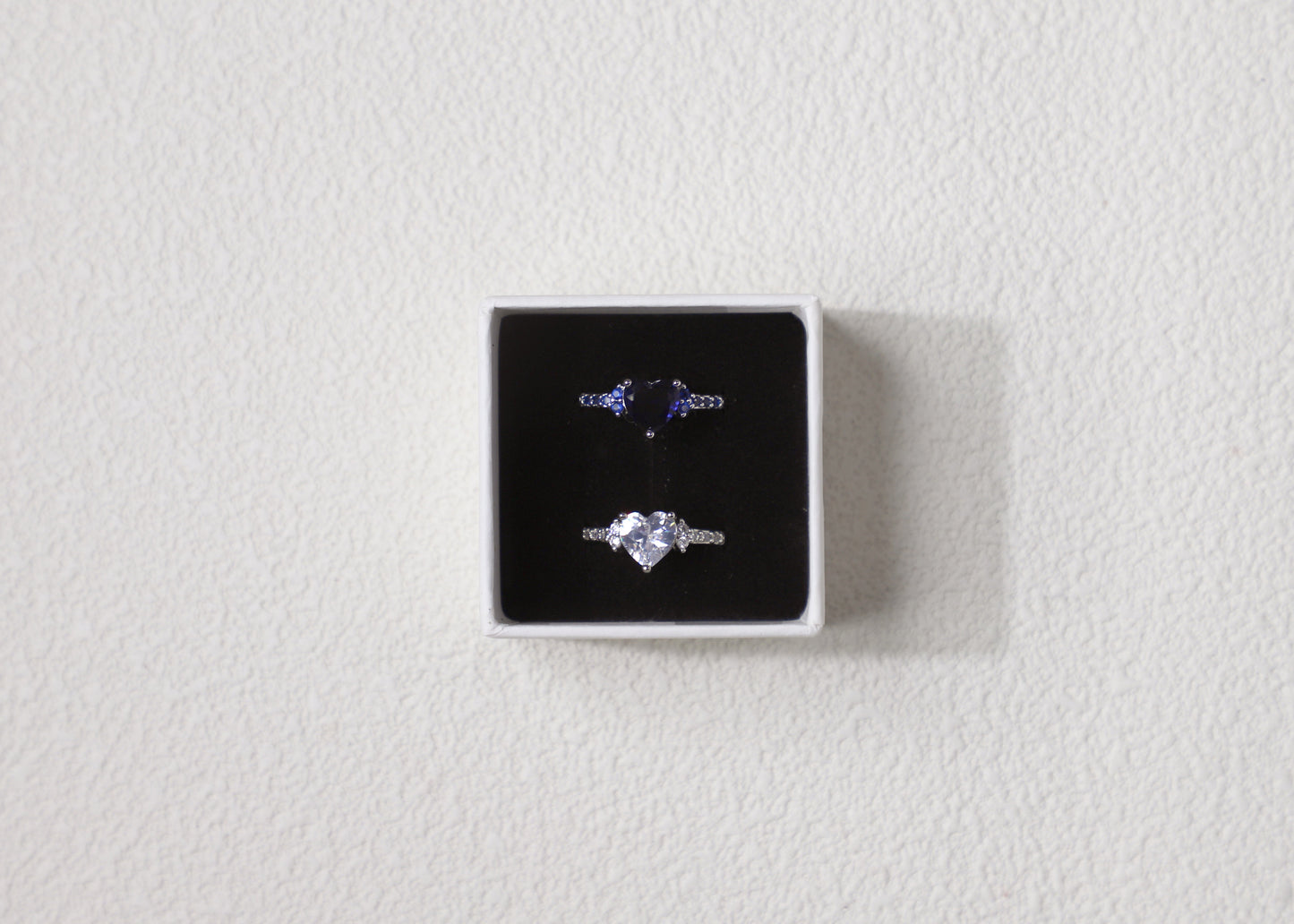 Heart shape gemstone ring