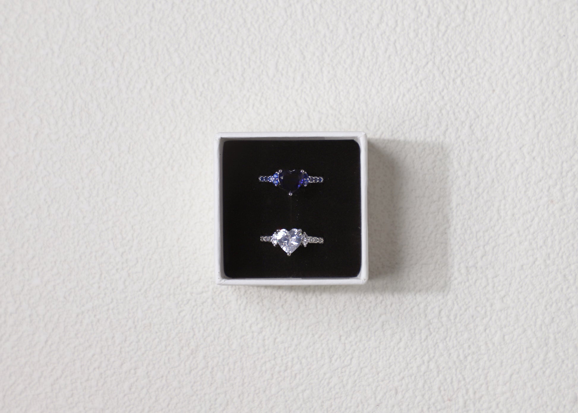 Heart shape gemstone ring