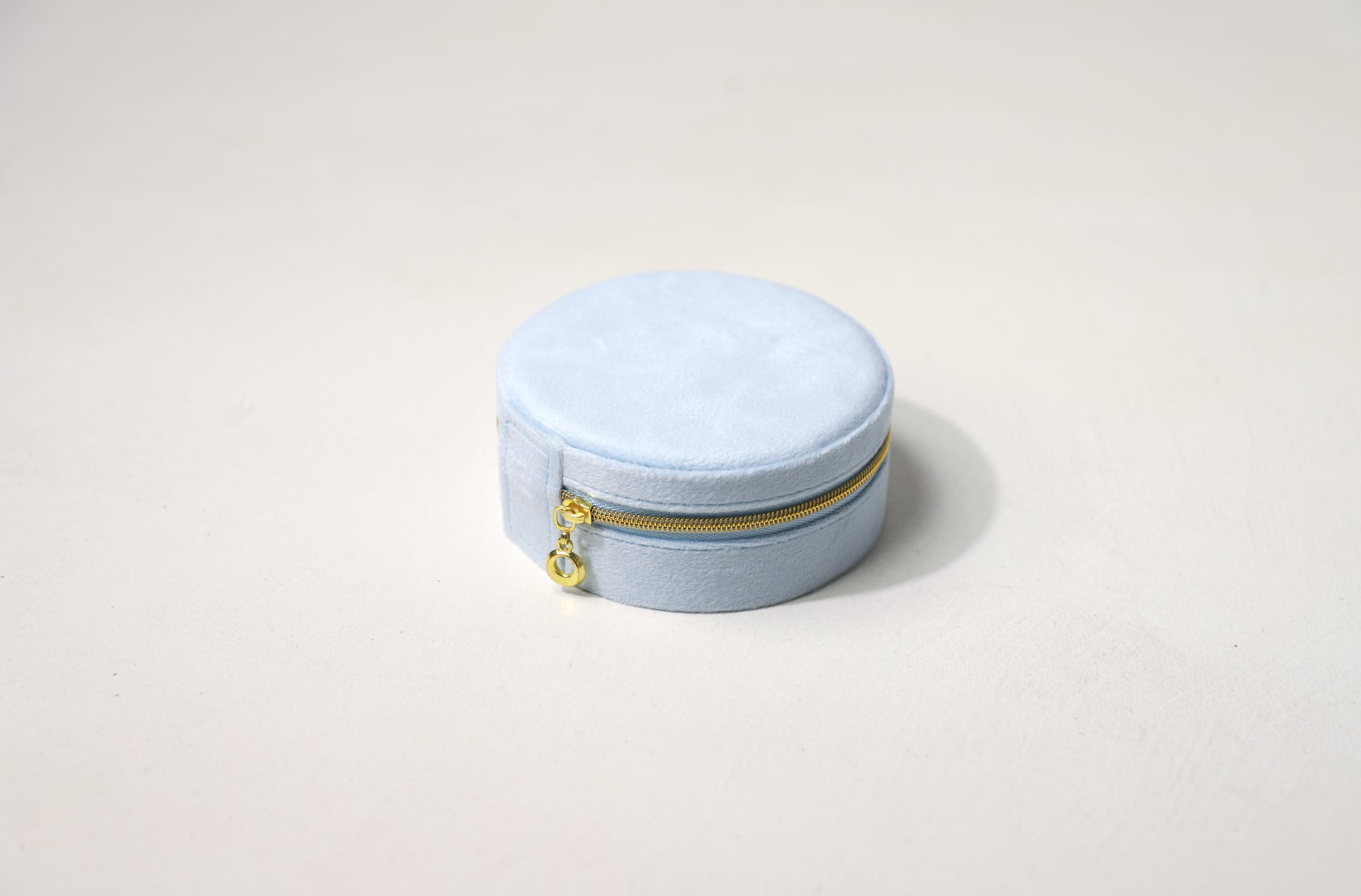 Round Velvet Jewelry Box