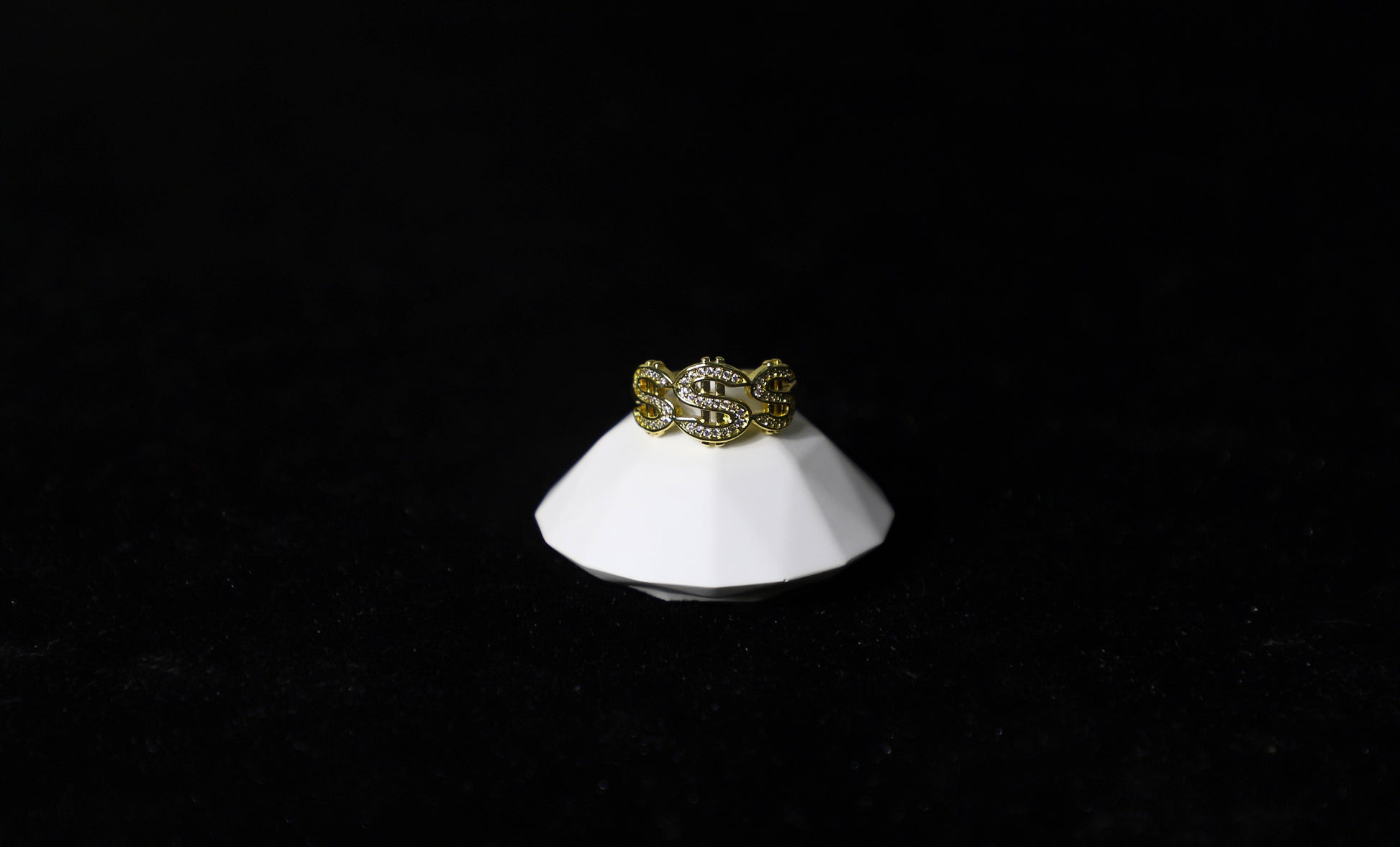 gold dollar sign ring