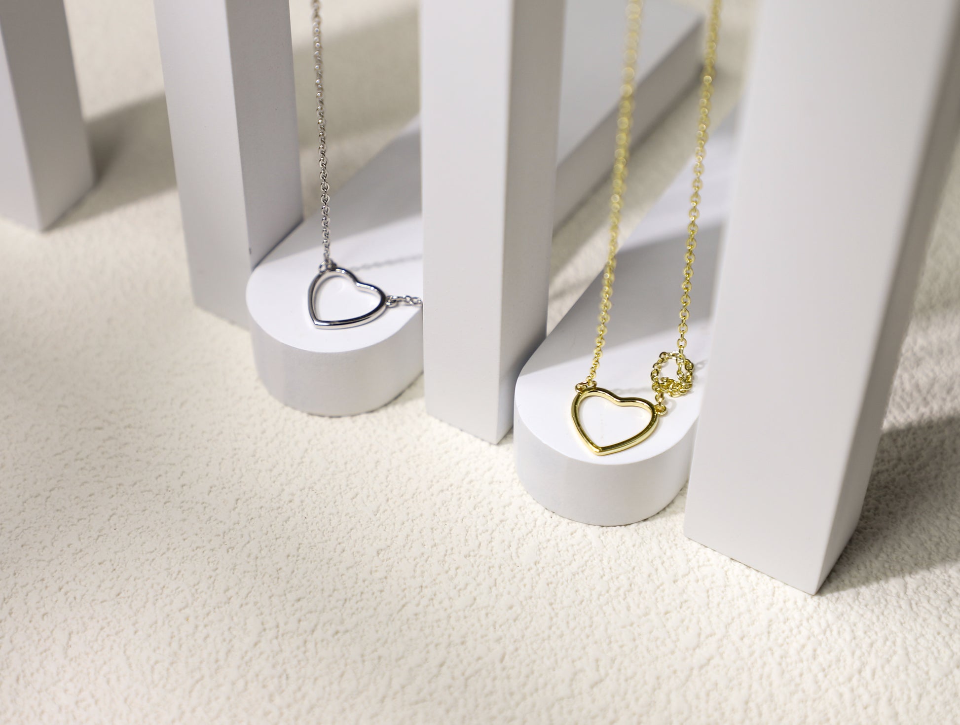 hollow heart necklace