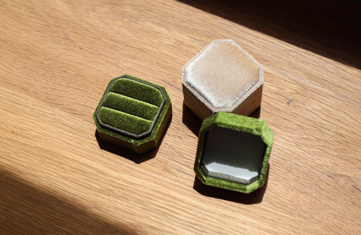 2 slot velvet ring box