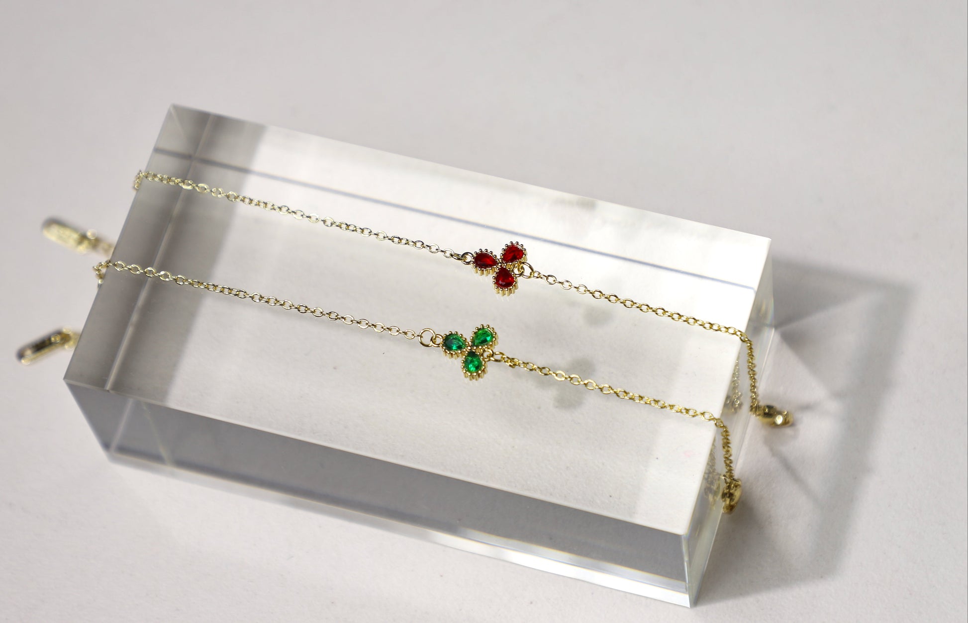 clover birthstone bracelet