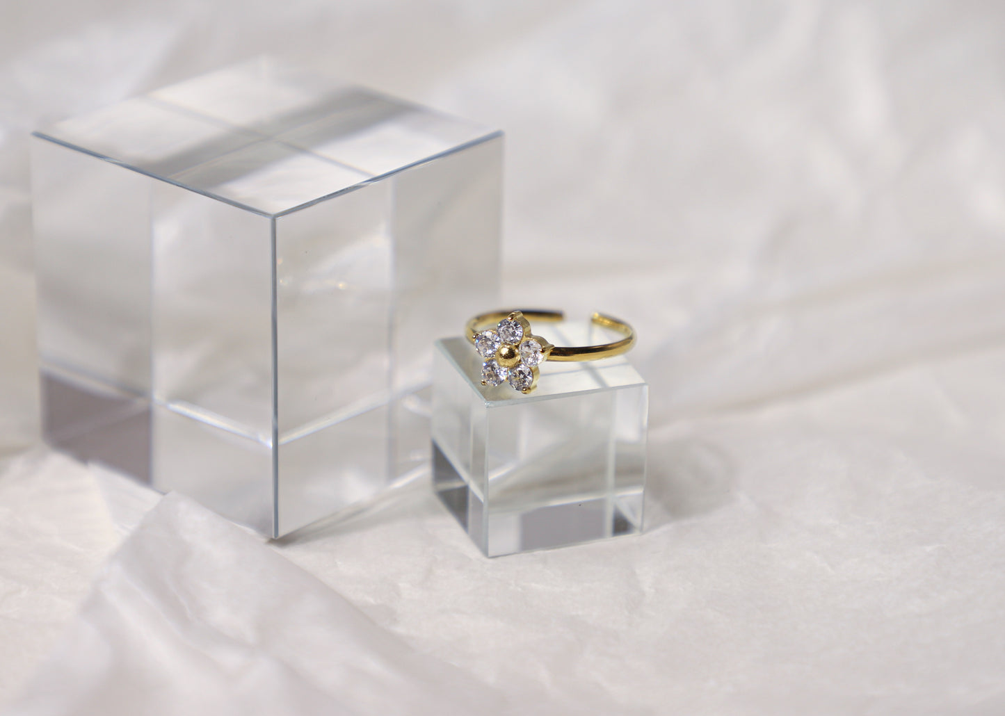 flower birthstone ring