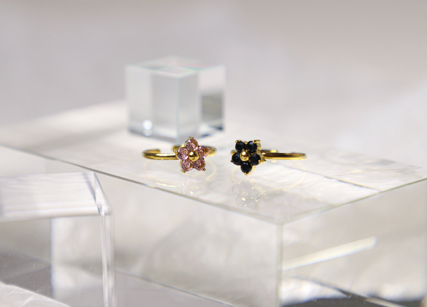 flower birthstone ring